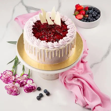 Vanilla Berry Cake